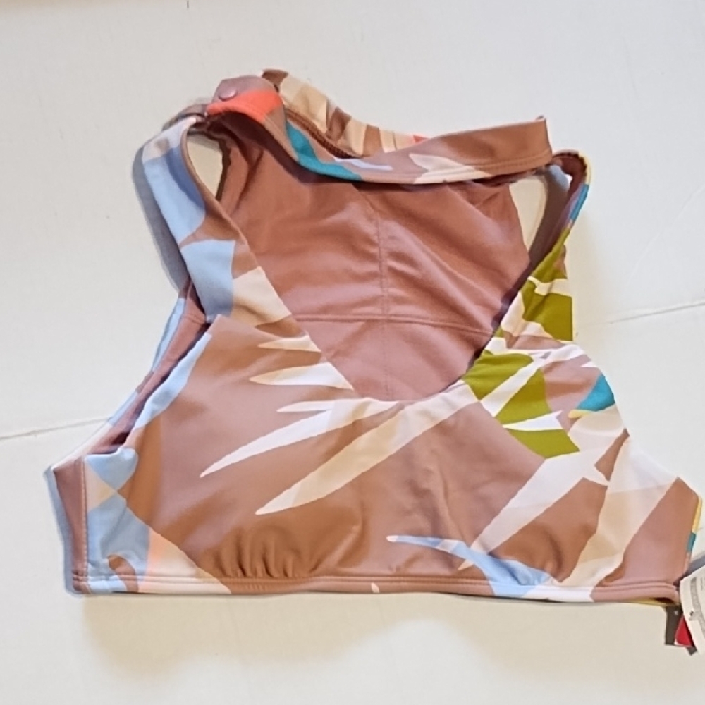 COPY - NWT Colorful Patterned Sports Bra (M)